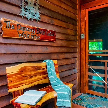 Cabin In A Gated Resort With Seasonal Resort Pool Pigeon Forge Exterior photo