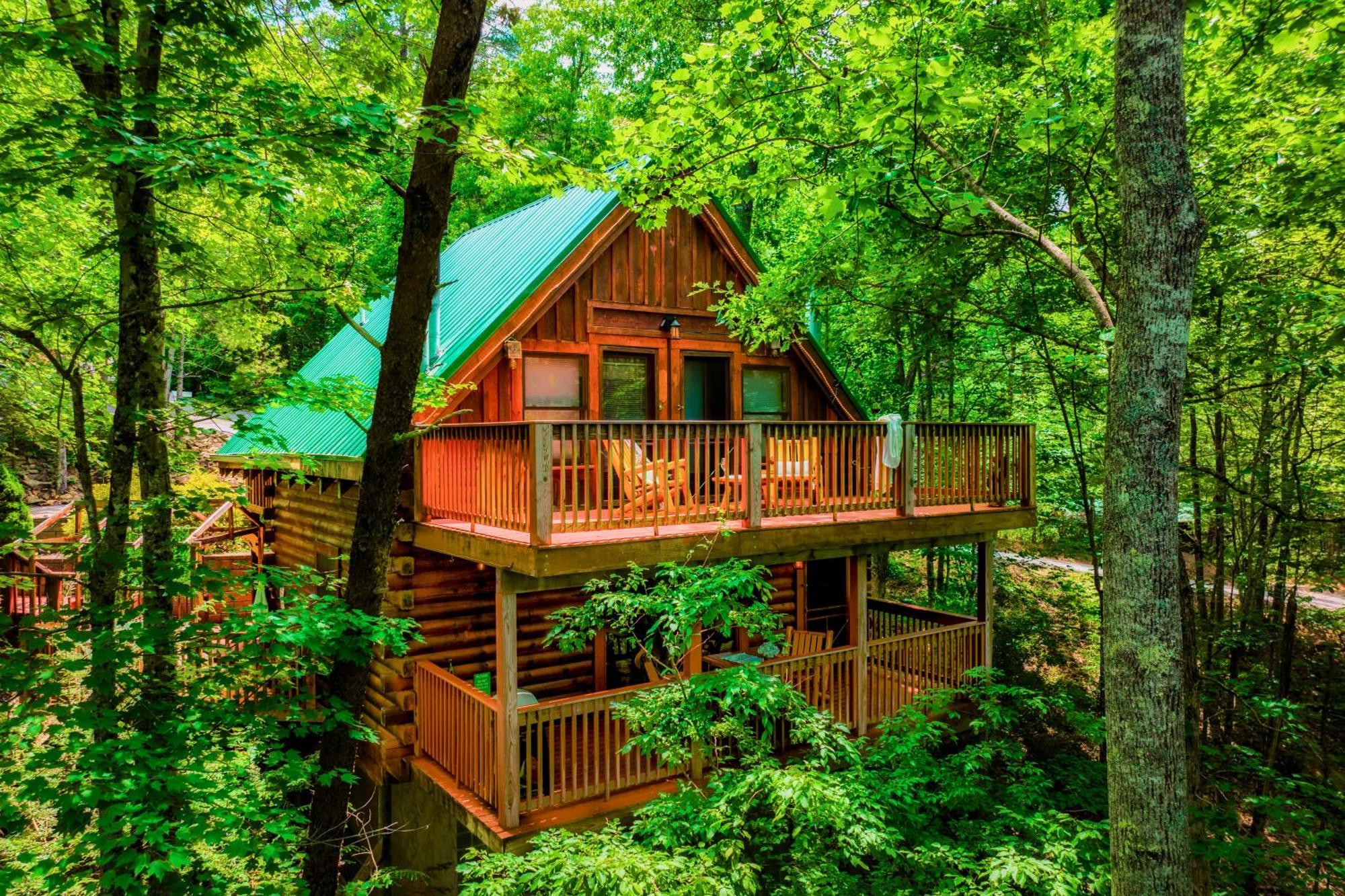 Holiday home In A Gated With Seasonal Pool Pigeon Forge